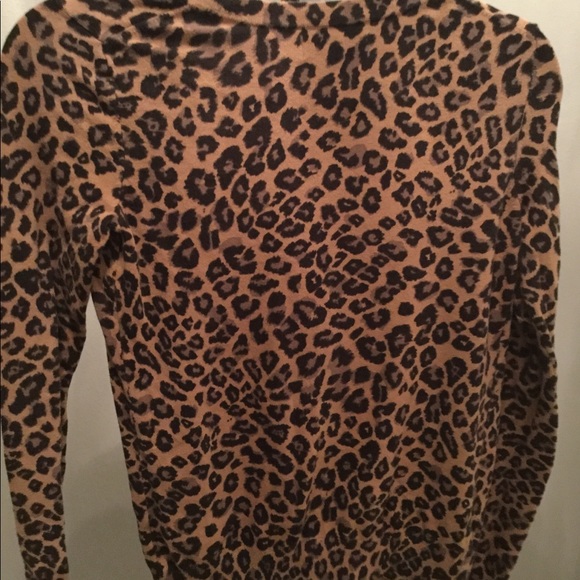 Leopard Print Sweater - Picture 3 of 3